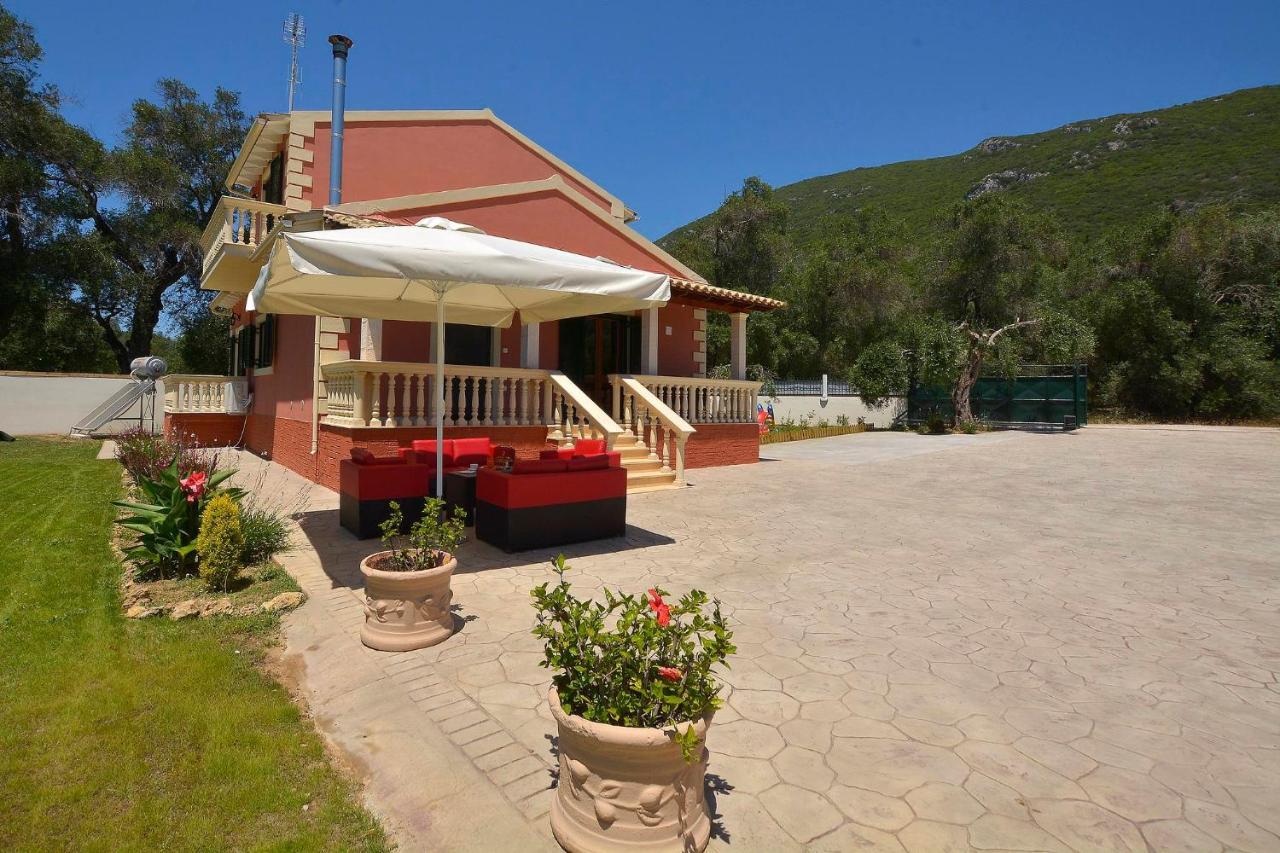 La Casa Del Sole Βίλα Χαλικούνας Εξωτερικό φωτογραφία