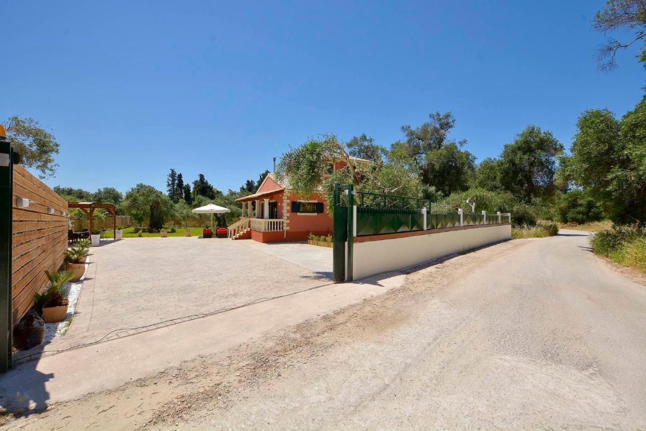 La Casa Del Sole Βίλα Χαλικούνας Εξωτερικό φωτογραφία