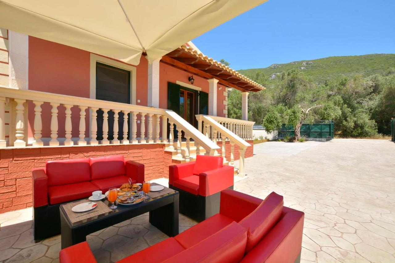 La Casa Del Sole Βίλα Χαλικούνας Εξωτερικό φωτογραφία